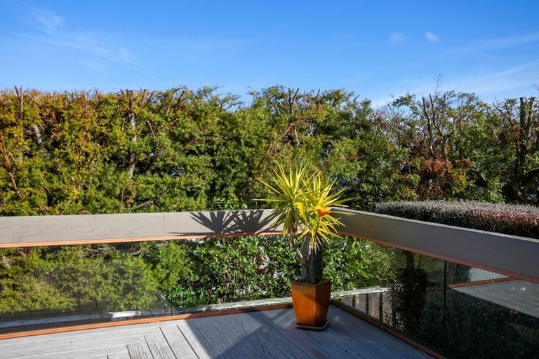 Photo of property in 12 Harvey Street, Waipahihi, Taupo, 3330