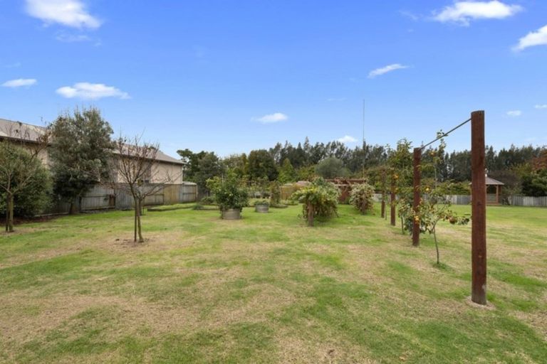 Photo of property in 10 Twin Oak Avenue, Papamoa Beach, Papamoa, 3118