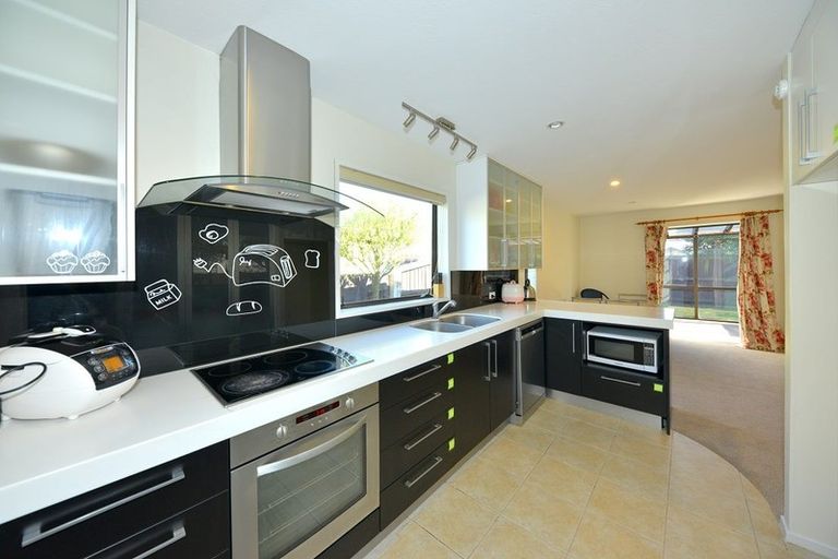 Photo of property in 69 Brodie Street, Ilam, Christchurch, 8041