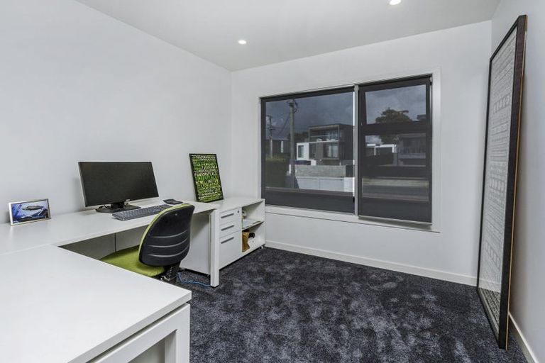 Photo of property in 38 Seacliffe Avenue, Belmont, Auckland, 0622