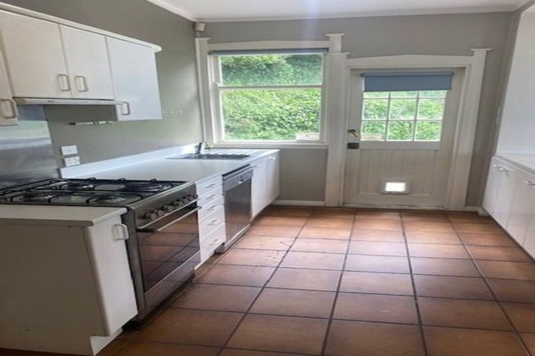 Photo of property in 123 Barnard Street, Wadestown, Wellington, 6012