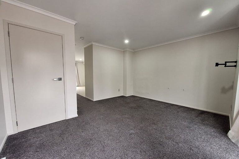 Photo of property in 6/4 Wallson Crescent, Wiri, Auckland, 2104