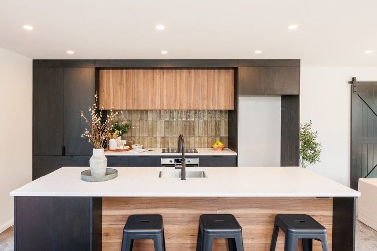 Photo of property in 12a Busby Place, Awapuni, Palmerston North, 4412