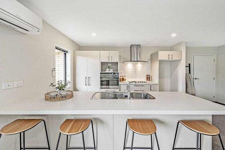 Photo of property in 34 Wallingford Crescent, Rolleston, 7615