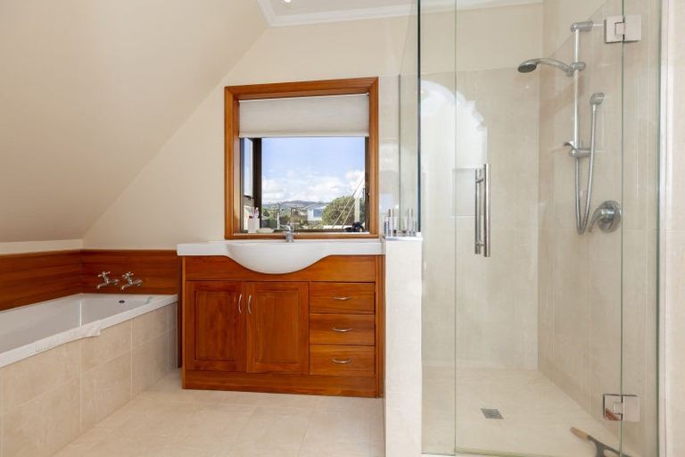 Photo of property in 47 Rosetta Road, Raumati South, Paraparaumu, 5032