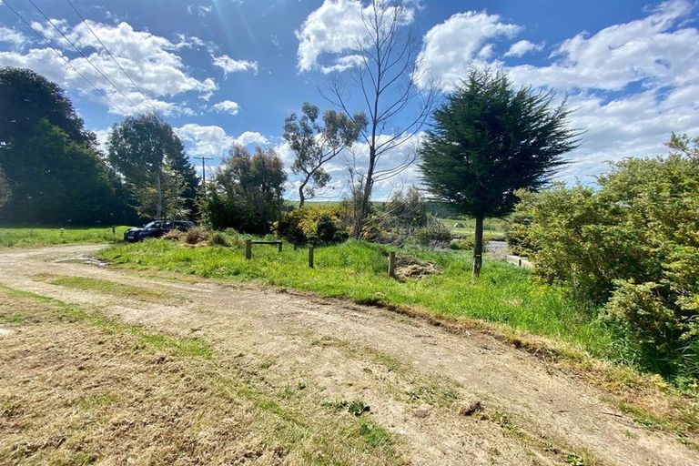 Photo of property in 93 Romahapa Road, Romahapa, Balclutha, 9271