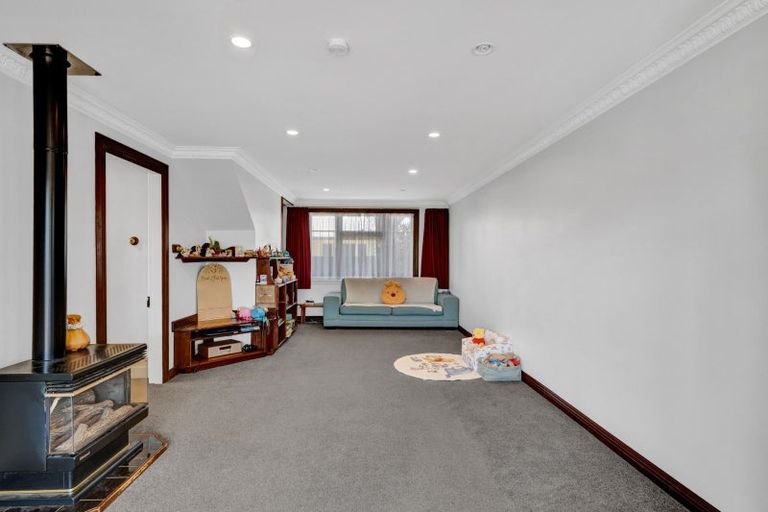 Photo of property in 22 Brown Street, Inglewood, 4330