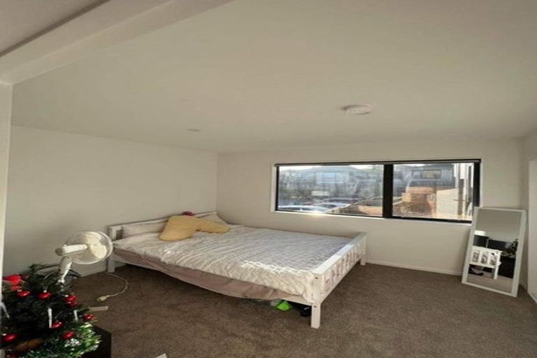 Photo of property in 3/60 Highland Drive, Highland Park, Auckland, 2010