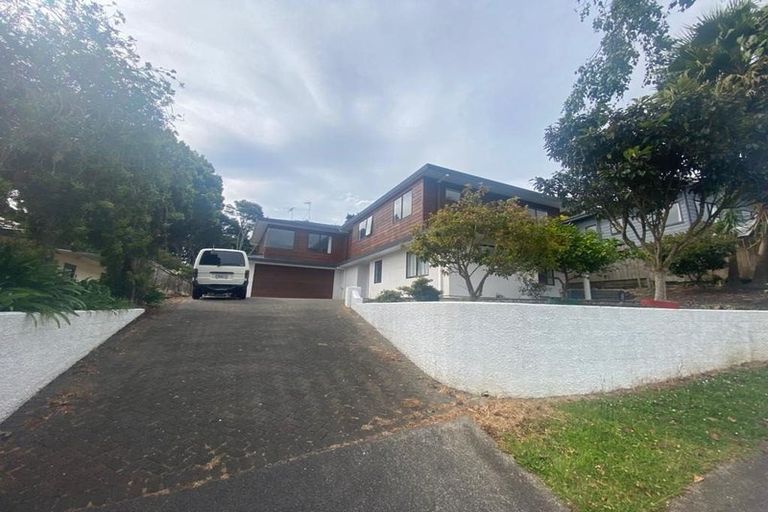 Photo of property in 21 Hakea Place, Totara Heights, Auckland, 2105