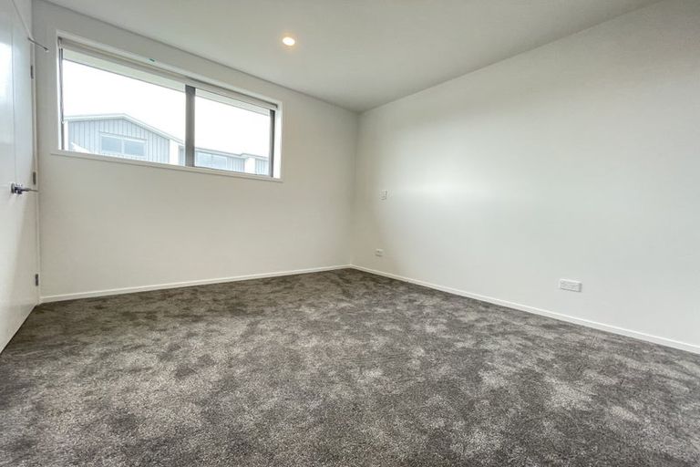 Photo of property in 2/35 Mohua Lane, Upper Riccarton, Christchurch, 8041
