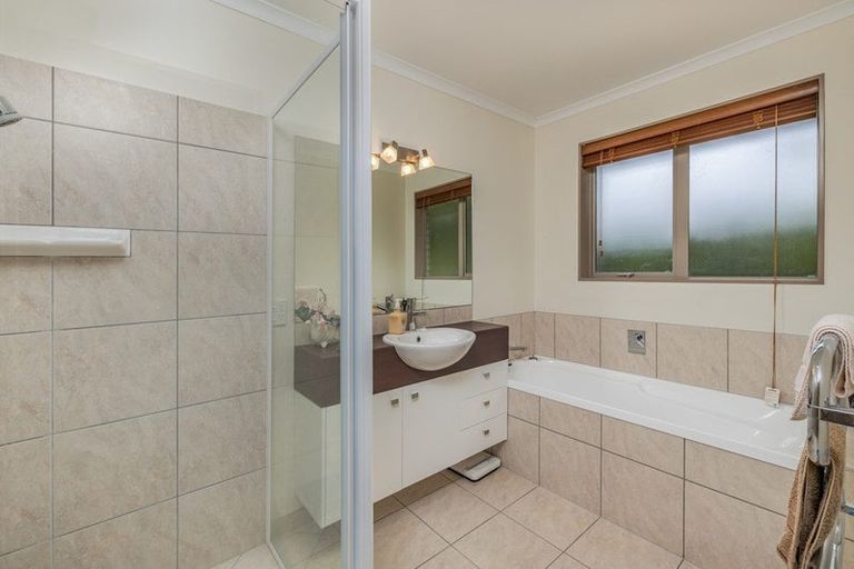 Photo of property in 8 Urutawa Drive, Kerikeri, 0230