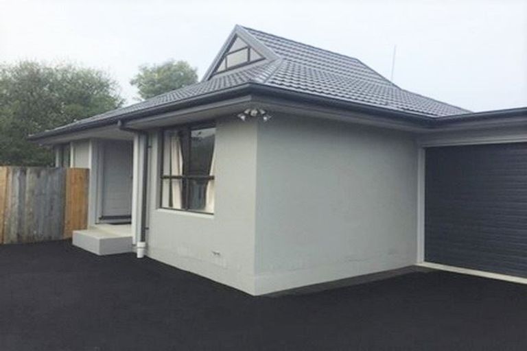 Photo of property in 2/6 Palatine Terrace, Huntsbury, Christchurch, 8022