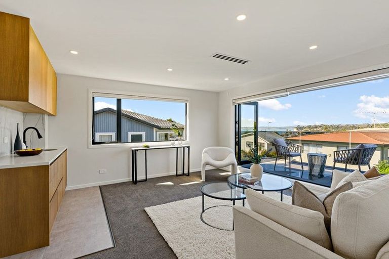 Photo of property in 206a Clovelly Road, Bucklands Beach, Auckland, 2012