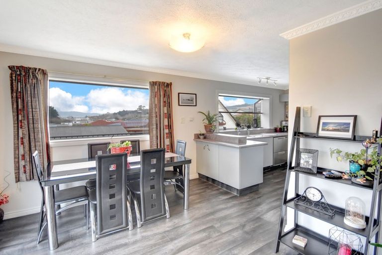 Photo of property in 81 Kinmont Crescent, Kinmont Park, Mosgiel, 9024