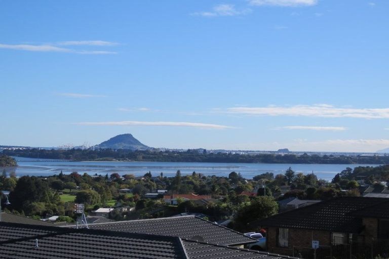 Photo of property in 30 Estuary View Road, Welcome Bay, Tauranga, 3112