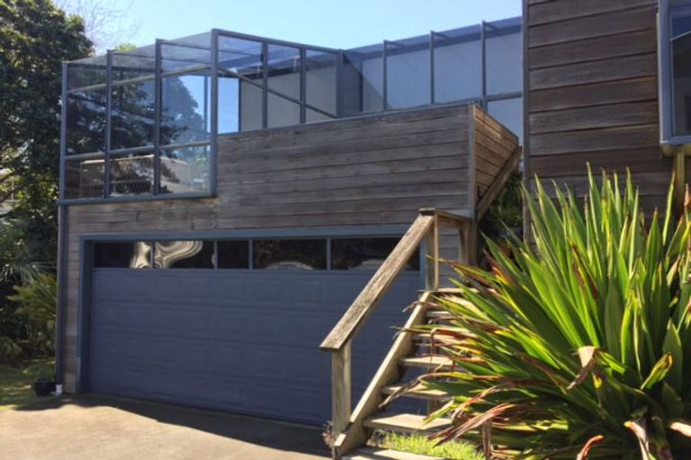 Photo of property in 8 Taharepa Road, Hilltop, Taupo, 3330