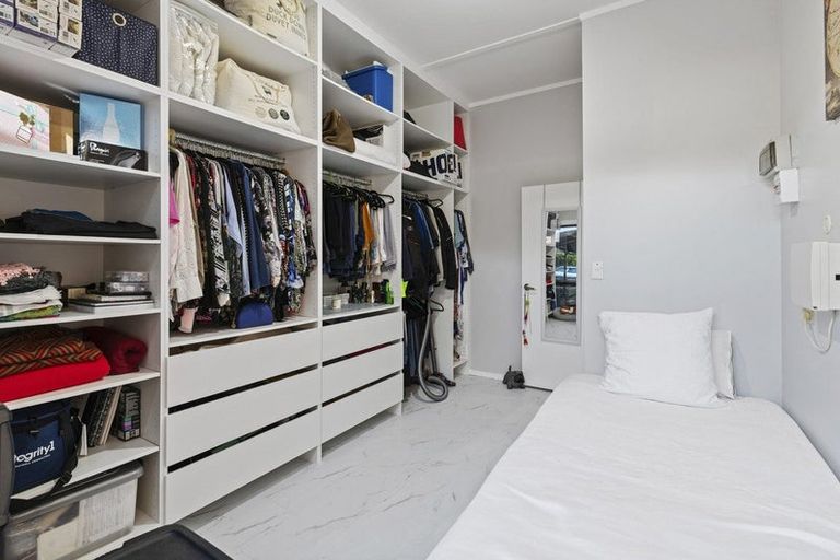 Photo of property in 2/8 Leven Lane, Totara Heights, Auckland, 2105