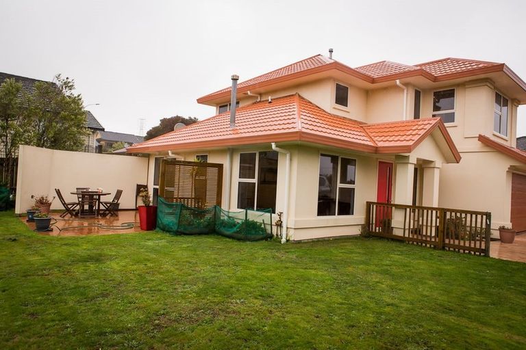 Photo of property in 19 Cabbage Tree Grove, Woodridge, Wellington, 6037