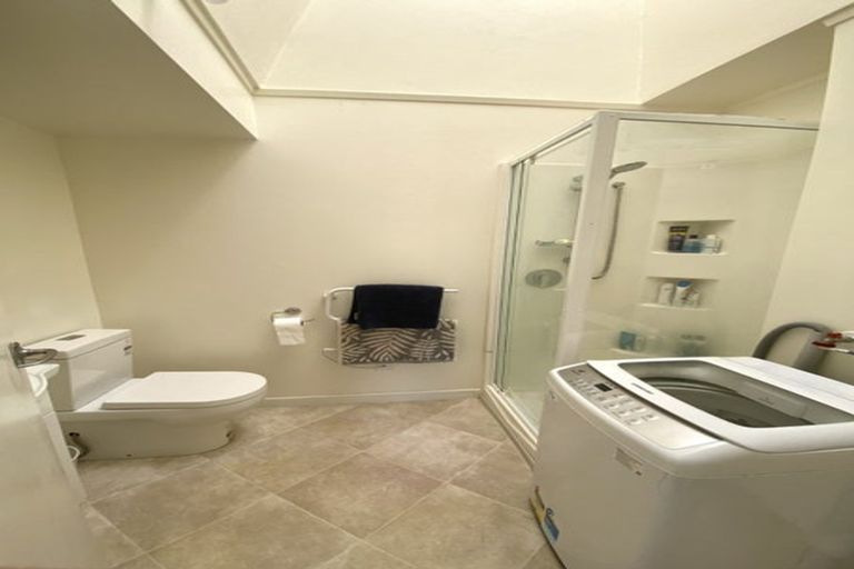 Photo of property in 14 Shoal Bay Road, Devonport, Auckland, 0624