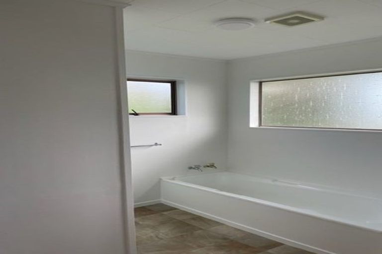 Photo of property in 20 Adventure Drive, Whitby, Porirua, 5024