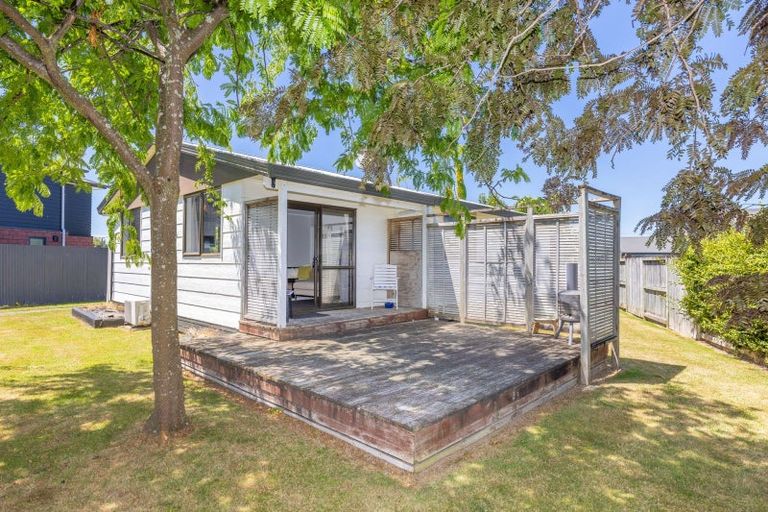 Photo of property in 8a Sunnyside Road, Nawton, Hamilton, 3200