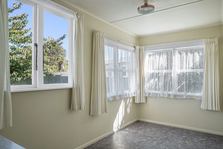 Photo of property in 26 Power Street, Levin, 5510