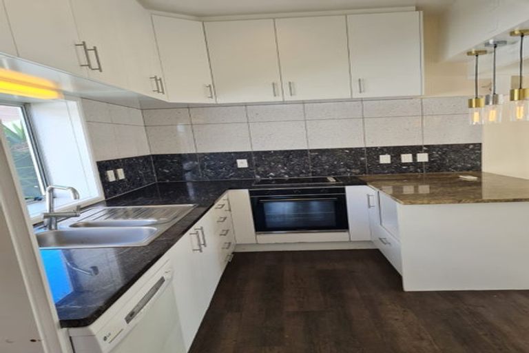 Photo of property in 21 Waipa Street, Birkenhead, Auckland, 0626