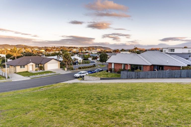 Photo of property in 41 Omega Place, Coastlands, Whakatane, 3120