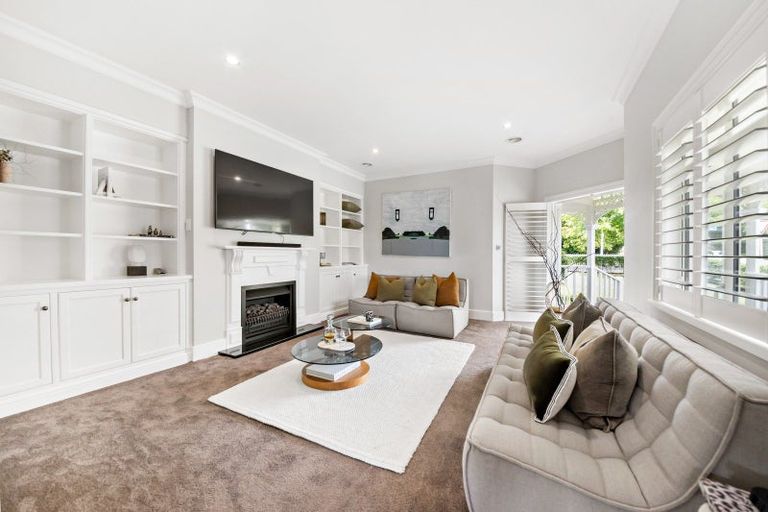Photo of property in 7 George Street, Riverhead, 0820