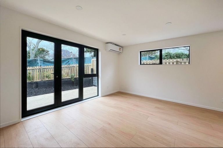 Photo of property in 6/5 Peverill Crescent, Papatoetoe, Auckland, 2025