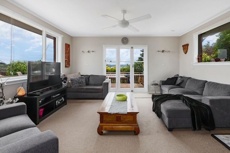 Photo of property in 33a Herewini Street, Titahi Bay, Porirua, 5022