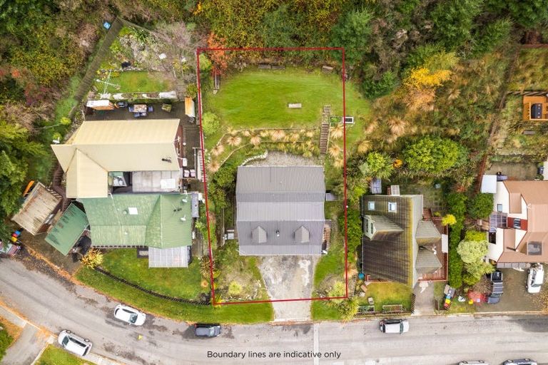 Photo of property in 27 Lochy Road, Fernhill, Queenstown, 9300