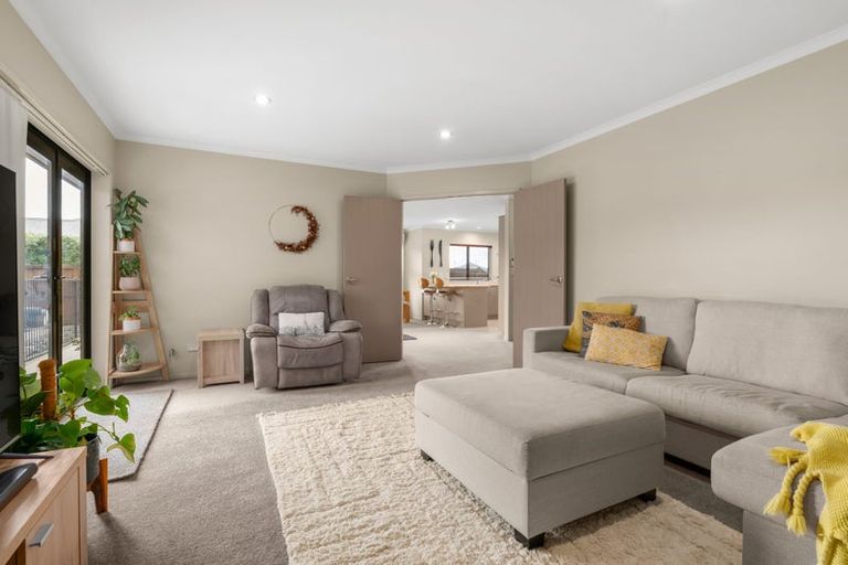 Photo of property in 55 Oaklands Drive, Cambridge, 3434