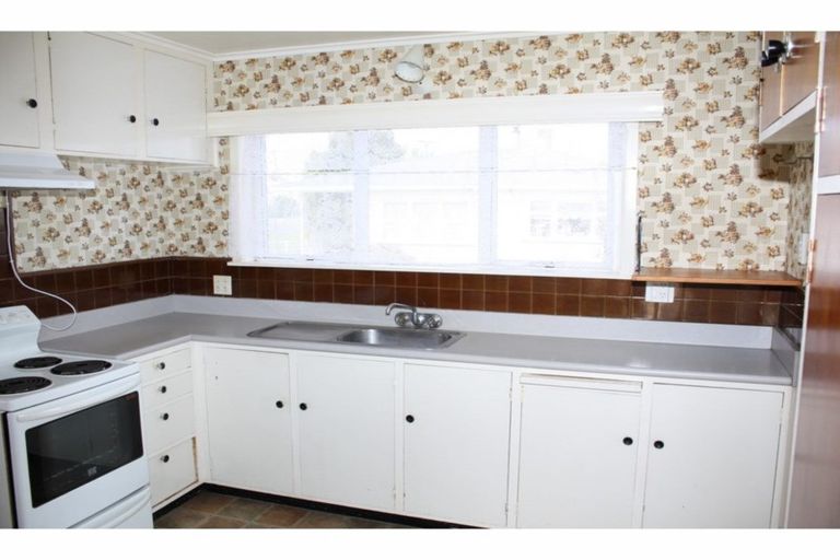 Photo of property in 76 Onerahi Road, Onerahi, Whangarei, 0110