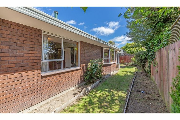 Photo of property in 2/7 Simeon Street, Spreydon, Christchurch, 8024