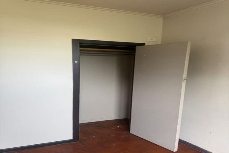 Photo of property in 12 Moemoea Avenue, Kumeu, 0810