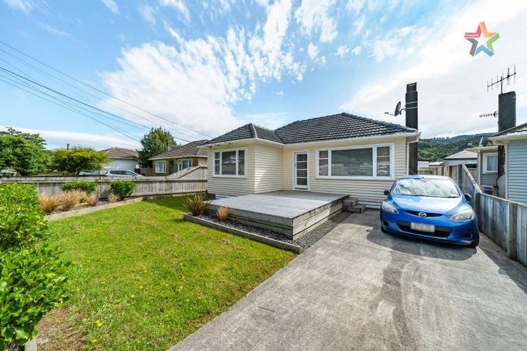 Photo of property in 35c Main Road, Wainuiomata, Lower Hutt, 5014