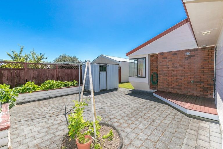 Photo of property in 33a Sandwich Road, St Andrews, Hamilton, 3200