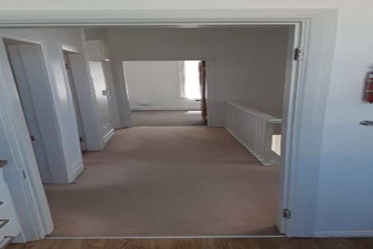 Photo of property in 22 Wilson Street, Newtown, Wellington, 6021