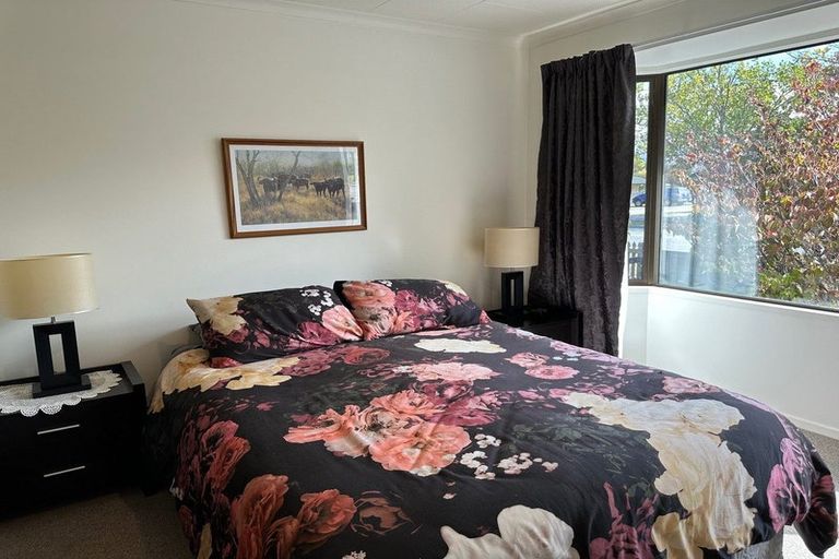 Photo of property in 76 Barry Avenue, Cromwell, 9310