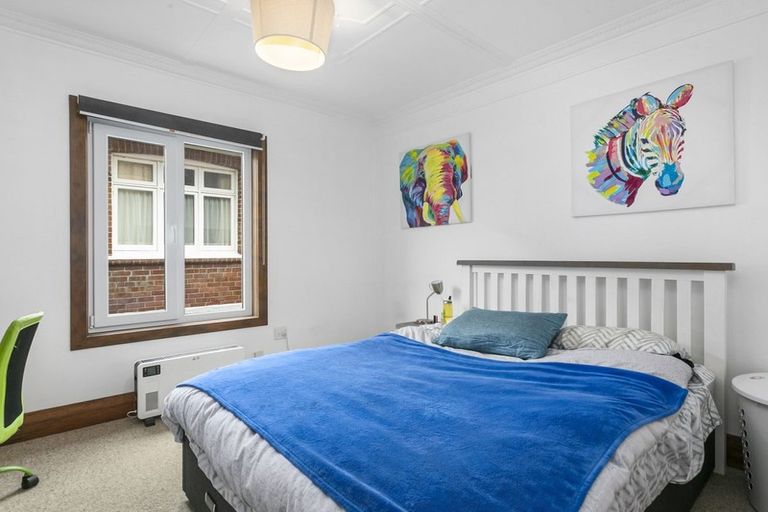 Photo of property in 93 Tomahawk Road, Andersons Bay, Dunedin, 9013