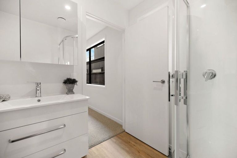 Photo of property in 150 Howden Drive, Jacks Point, 9371