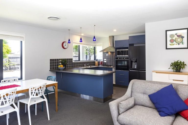 Photo of property in 26 Rue De La Mare, Parklands, Christchurch, 8083