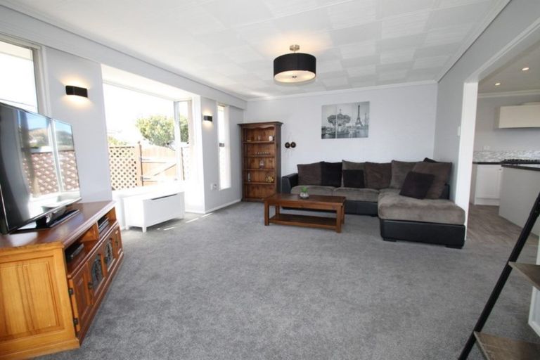 Photo of property in 72 Tyne Street, Mosgiel, 9024