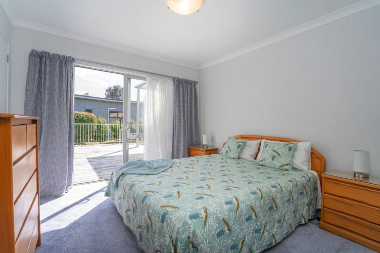 Photo of property in 16 Ohuka Place, Whitianga, 3510