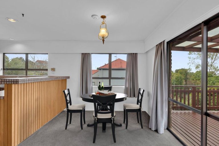 Photo of property in 29 Lachlan Drive, Dinsdale, Hamilton, 3204