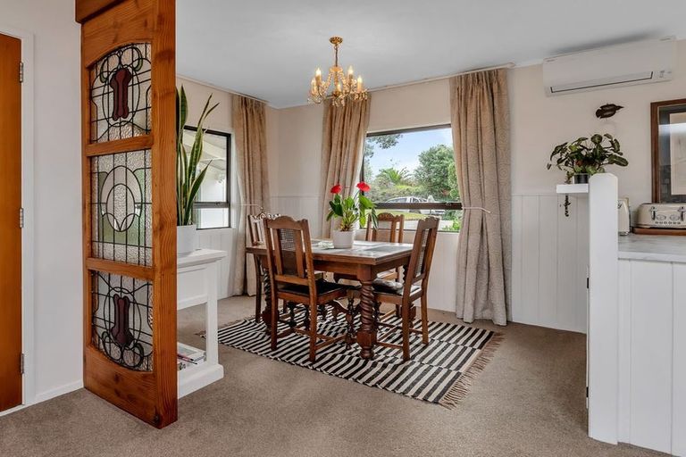 Photo of property in 9 Weir Crescent, Onerahi, Whangarei, 0110