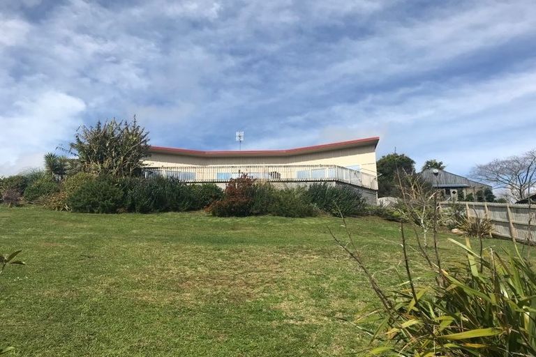 Photo of property in 7 Trillick Place, Tuakau, 2121