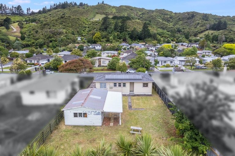 Photo of property in 76 Peel Place, Wainuiomata, Lower Hutt, 5014