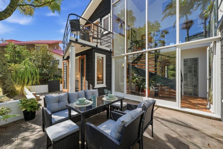 Photo of property in 24a Orchard Road, Waiake, Auckland, 0630